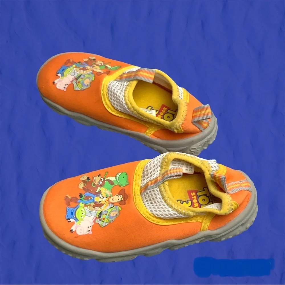 Disney Pixar Toy Story 3 Orange Water Shoes Toddler Sm 7/8